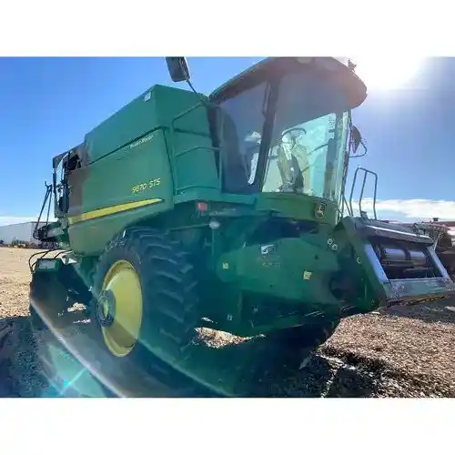 Used 2009 John Deere 9670 Combine Parts