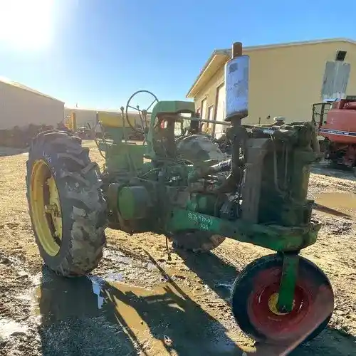 Used John Deere 620 Tractor Parts