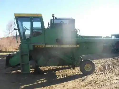 Used John Deere 4400 Combine Parts