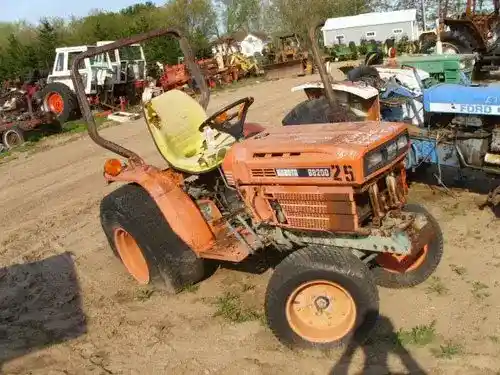 Used Kubota B8200 Tractor Parts
