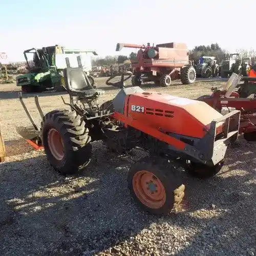 Used Kubota b21 Tractor Parts