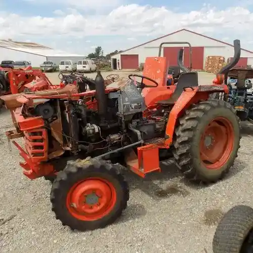 Used Kubota l2500 Tractor Parts