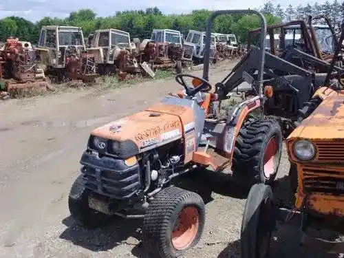 Used Kubota B7500 Tractor Parts