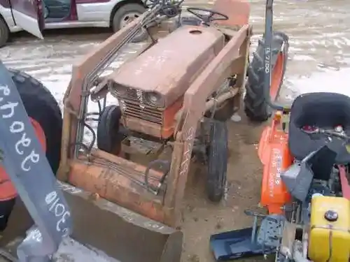 Used Kubota L185 Tractor Parts