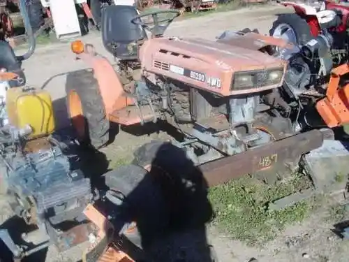 Used Kubota B6200 Tractor Parts