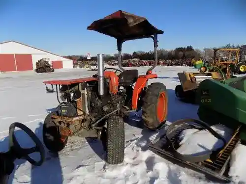Used Kubota l2350 Tractor Parts
