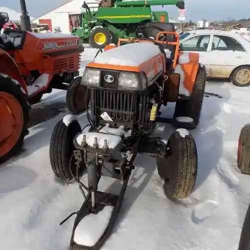 Used Kubota b2710 Tractor Parts