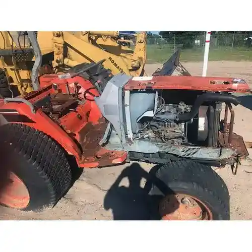 Used Kubota l3010 Tractor Parts