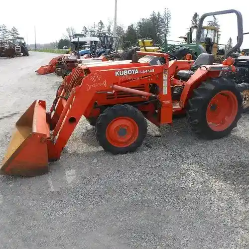 Used Kubota L3000 Tractor Parts