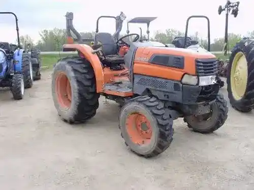 Used 2006 Kubota L3130 Tractor Parts