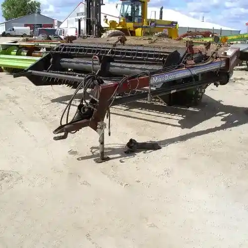 Used Macdon 4000 Hay Cutting Parts