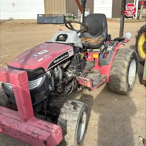 Used Mahindra Max28XL Tractor Parts