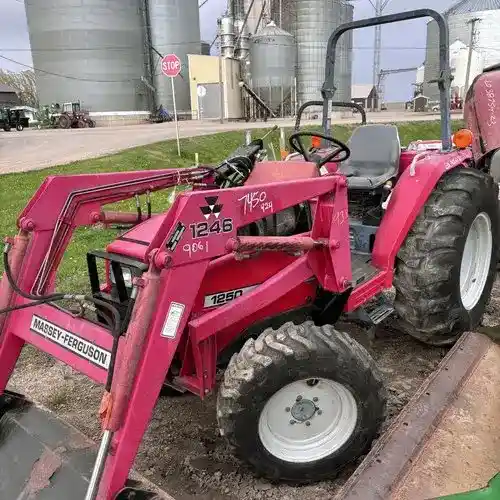 Used Massey Ferguson 1250 Tractor Parts