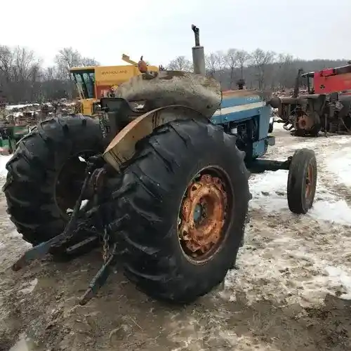 Used 2011 CLAAS F1200 Header Parts