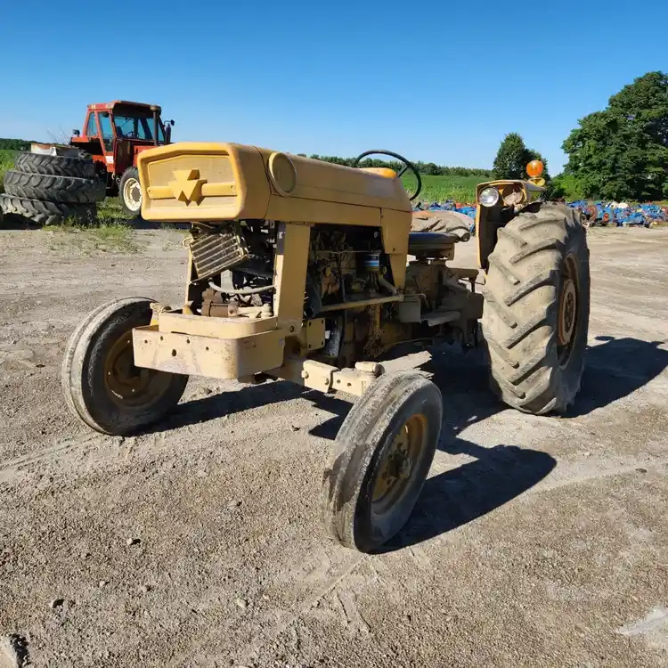 Massey Ferguson 175 - EQ-FT5857