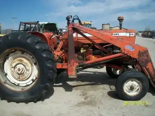 Used Allis Chalmers d19 Tractor Parts