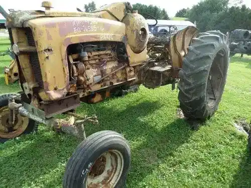 Used Minneapolis Moline 4Star Tractor Parts