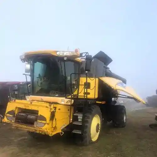 Used New Holland CR9060 Combine Parts