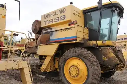 Used 2002 New Holland TR99 Combine Parts