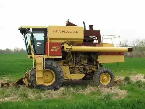 Used New Holland TR96 Combine Parts