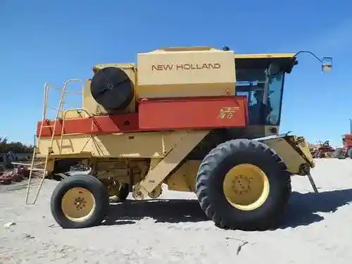 Used New Holland TR86 Combine Parts