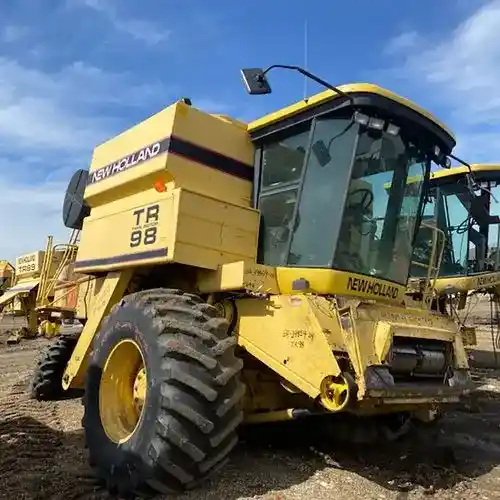 Used New Holland TR98 Combine Parts