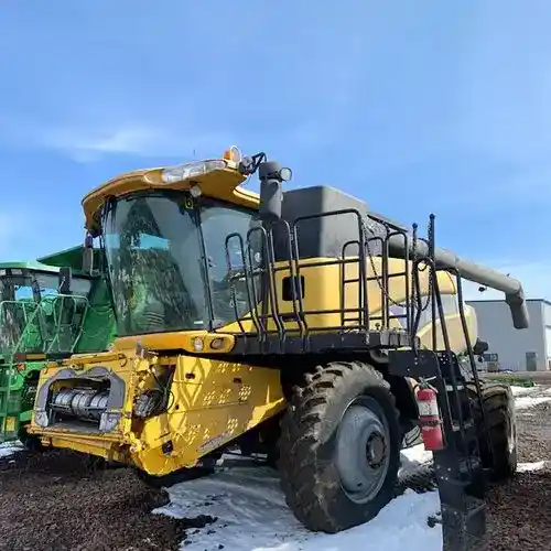Used 2011 New Holland CR9070 Combine Parts