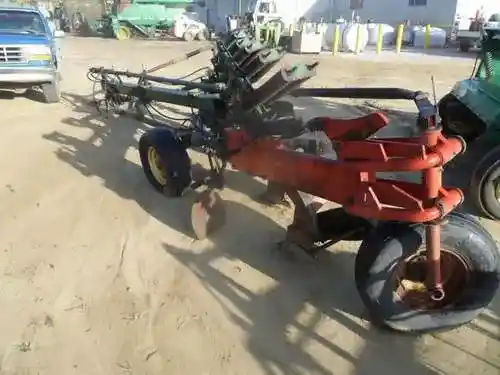 Used Oliver 548 Tillage Parts