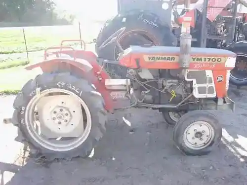 Used Yanmar YM1700 Tractor Parts